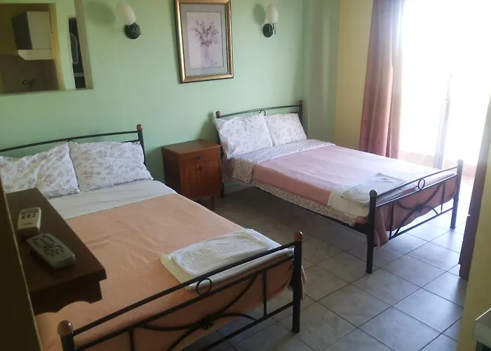 Ifigenia Plaz Paralía