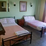 Ifigenia Plaz Paralía