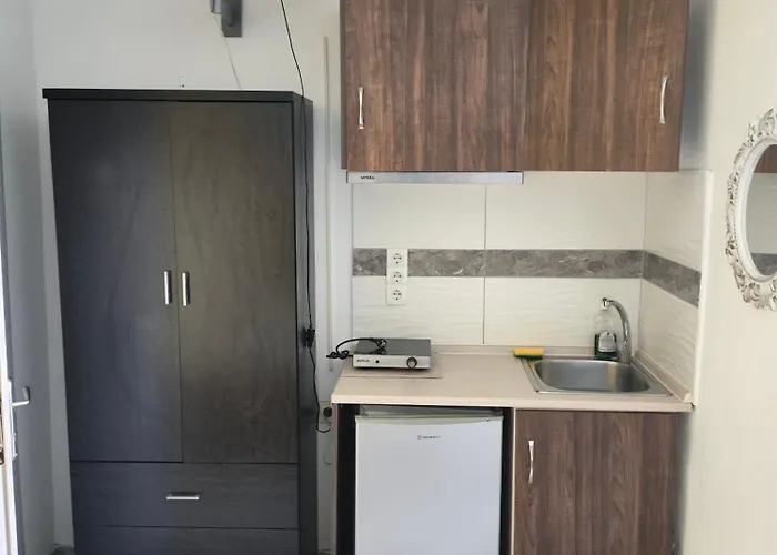 Ifigenia Plaz Aparthotel *
